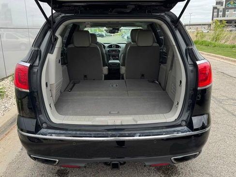 Used 2017 Buick Enclave Leather AWD/4WD image 32