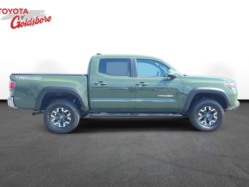 Used 2021 Toyota Tacoma TRD Off-Road image 4