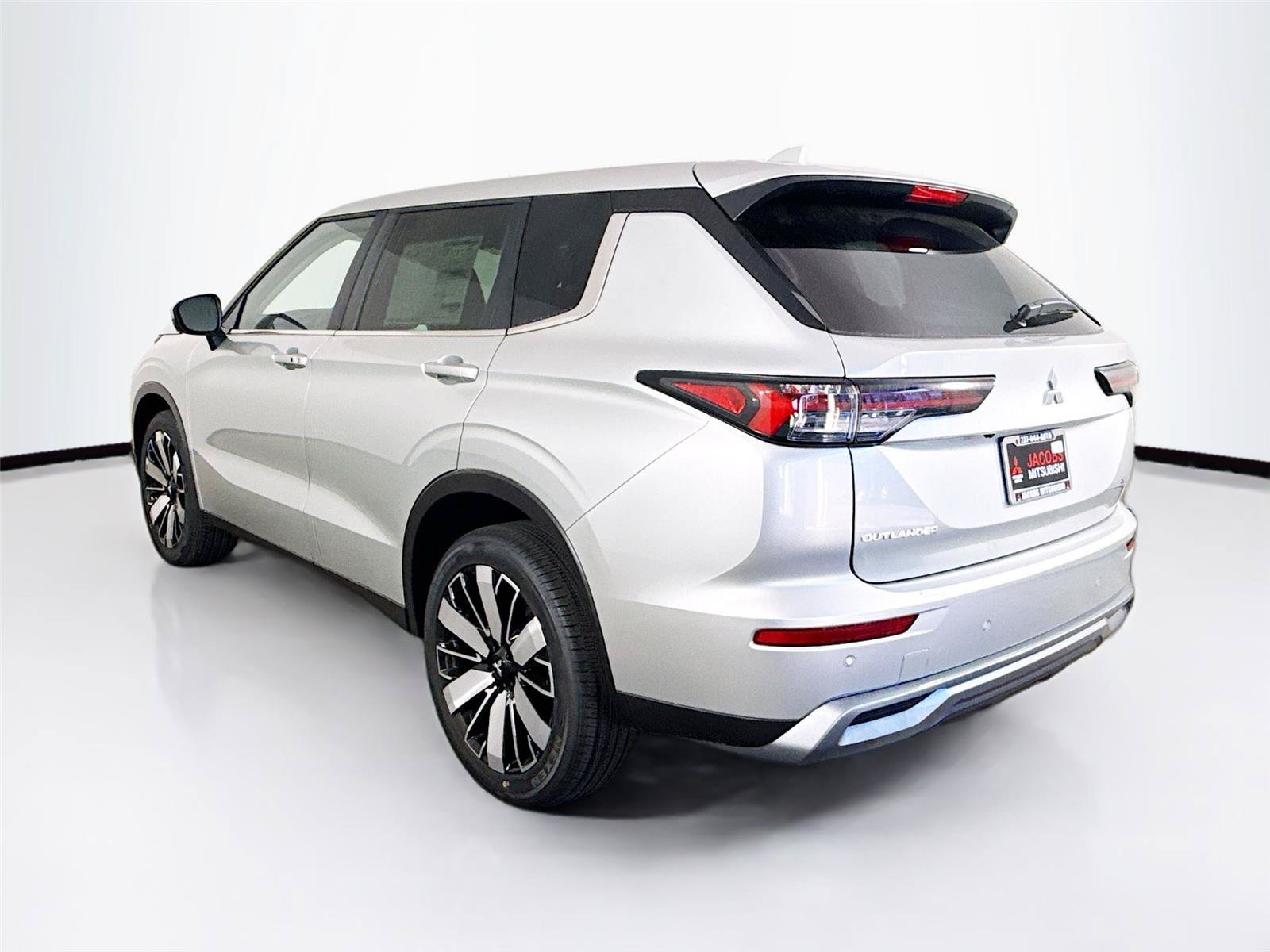 New 2026 Mitsubishi Outlander SE FWD image 25