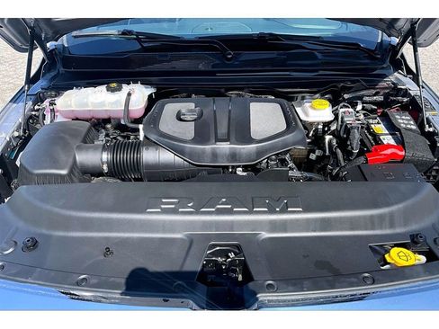 Certified 2026 RAM 1500 Laramie AWD/4WD image 11