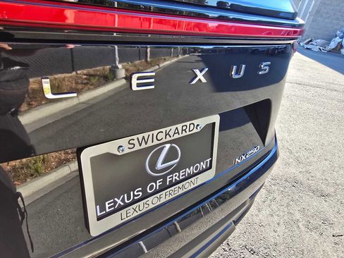 Certified 2024 Lexus NX 250 FWD image 16