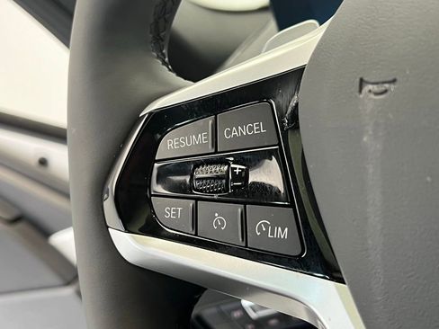 Used 2025 BMW 330i Sedan image 19