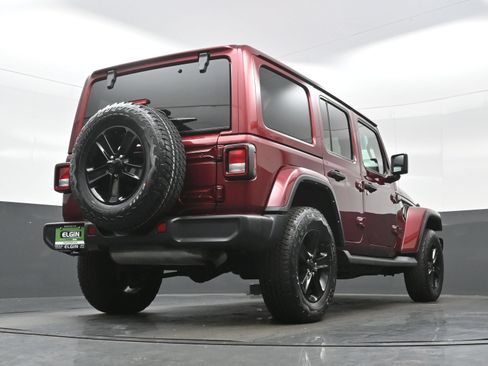 Used 2021 Jeep Wrangler Unlimited Sahara AWD/4WD image 31