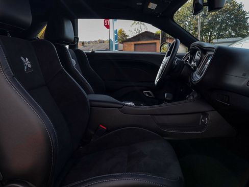 Used 2023 Dodge Challenger R/T Scat Pack image 26