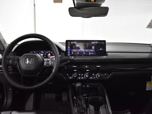 New 2026 Honda Accord EX-L image 33