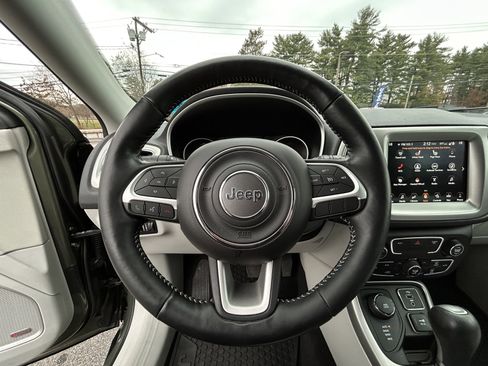 Used 2018 Jeep Compass Latitude w/ Popular Equipment Group image 27