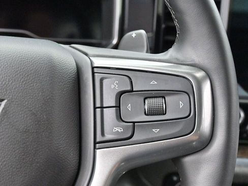 Used 2025 Chevrolet Silverado 1500 LT Trail Boss w/ Convenience Package II AWD/4WD image 19