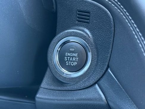 Used 2024 Subaru Outback Premium image 33