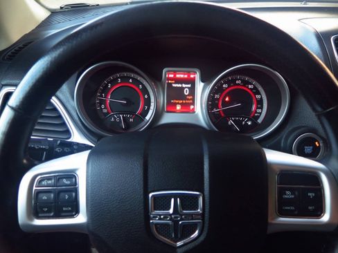 Used 2018 Dodge Journey GT w/ Nav & Sun Group AWD/4WD image 8
