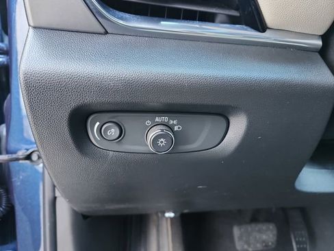 Certified 2023 Chevrolet Traverse LS image 14