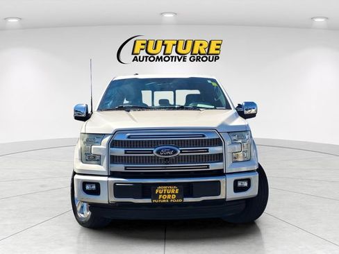 Used 2015 Ford F150 Platinum w/ Equipment Group 701A Luxury RWD image 2