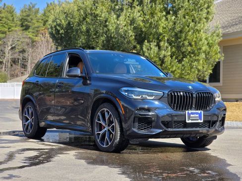 Used 2023 BMW X5 xDrive40i w/ M Sport Package image 1