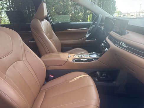 Certified 2025 INFINITI QX60 Sensory w/ Vision Package image 8