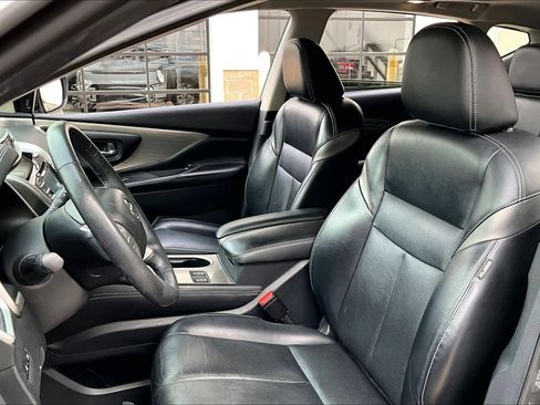 Used 2018 Nissan Murano SL w/ Moonroof Package FWD image 8