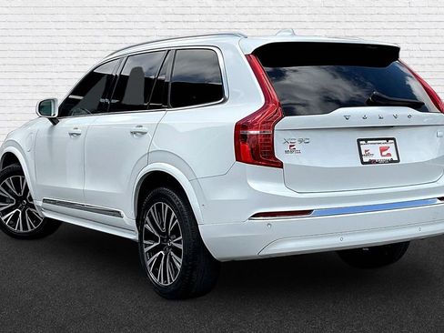 Used 2023 Volvo XC90 T8 Plus AWD/4WD image 4