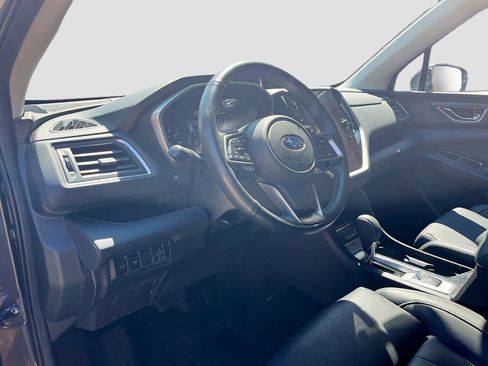 Used 2023 Subaru Ascent Limited image 9