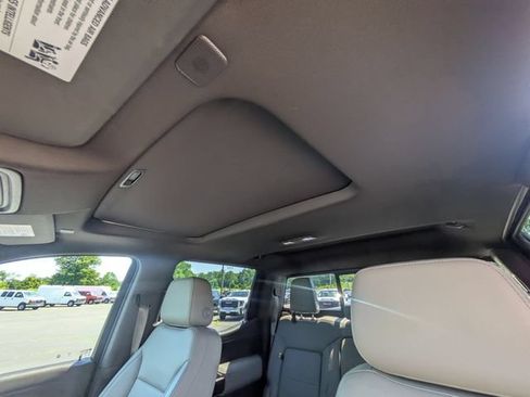 Certified 2020 GMC Sierra 1500 SLT w/ SLT Premium Plus Package AWD/4WD image 28