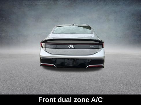 Used 2024 Hyundai Sonata SEL FWD image 9
