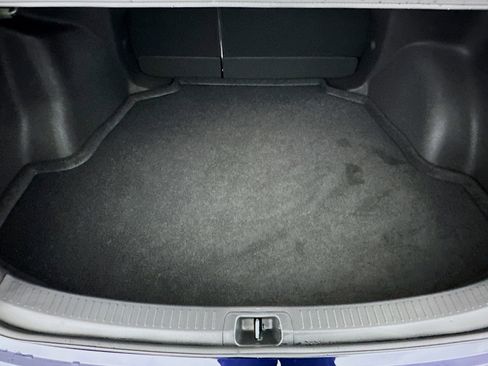 Used 2024 Toyota Corolla LE image 30