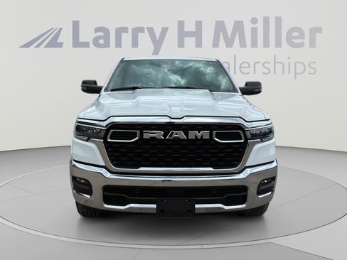 Used 2026 RAM 1500 Big Horn AWD/4WD image 8
