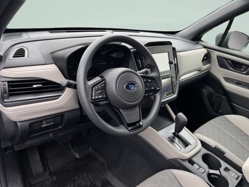 Used 2025 Subaru Forester AWD/4WD image 18