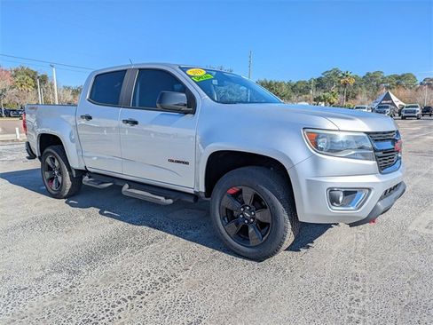 Used 2019 Chevrolet Colorado LT w/ Redline Special Edition image 2