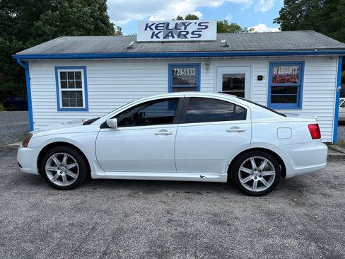 Used 2010 Mitsubishi Galant SE FWD image 3