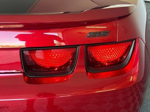 Used 2013 Chevrolet Camaro SS w/ RS Package RWD image 21