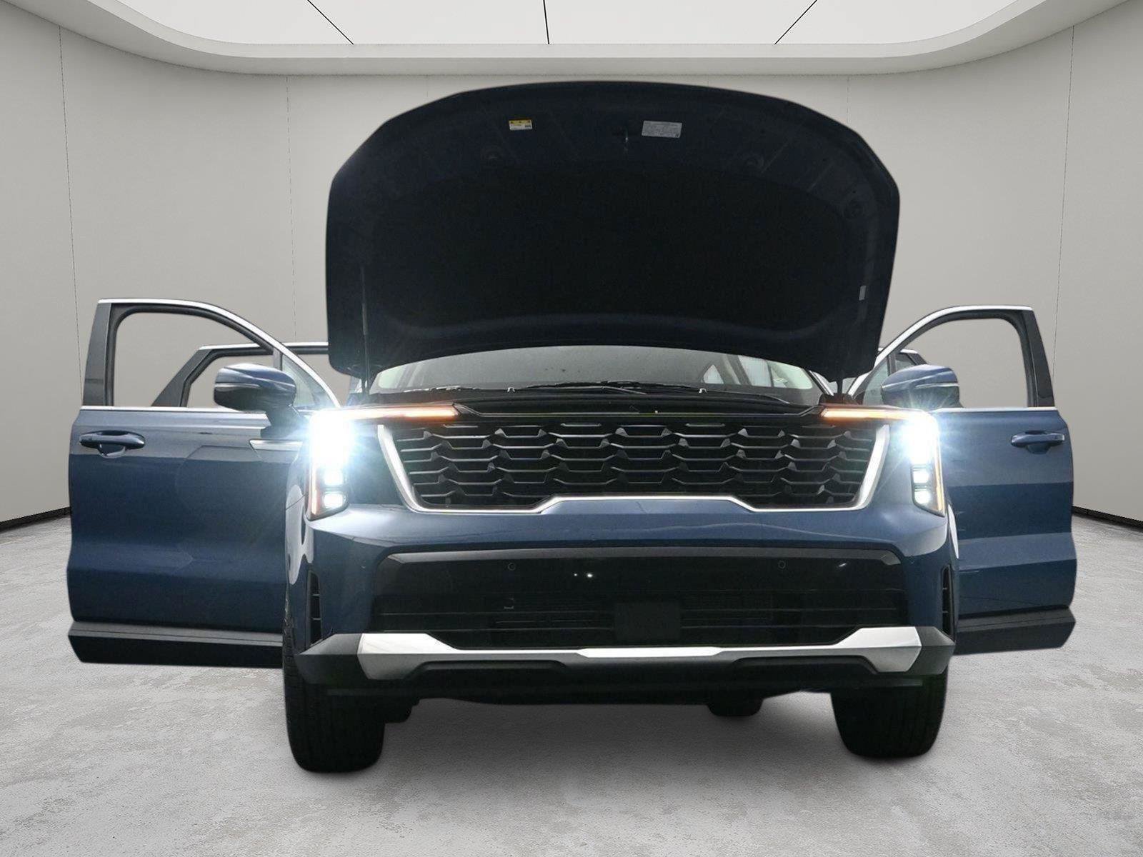 Used 2026 Kia Sorento S w/ S Panoramic Sunroof Package FWD image 7