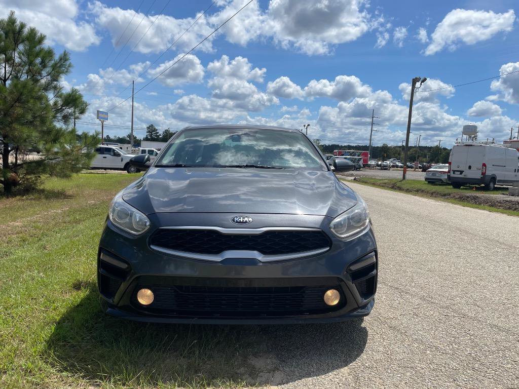 Used 2020 Kia Forte LXS FWD image 2
