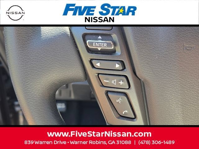 Used 2024 Nissan Frontier SV AWD/4WD image 25