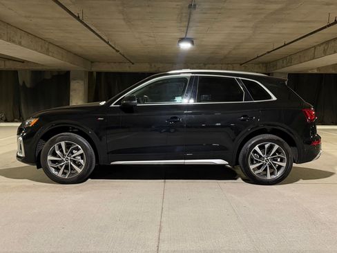 Used 2023 Audi Q5 2.0T Premium Plus w/ Premium Plus Package AWD/4WD image 2