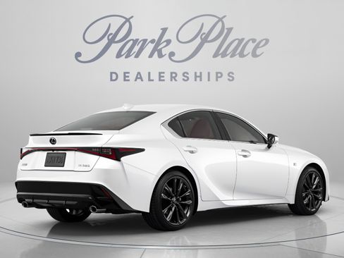 Used 2021 Lexus IS 350 F Sport w/ Navigation Package RWD image 4