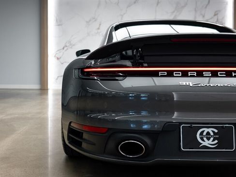 Used 2022 Porsche 911 Carrera 4S AWD/4WD image 29