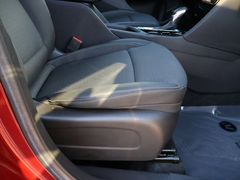 Used 2023 Buick Encore GX Select w/ Sport Touring Package image 12