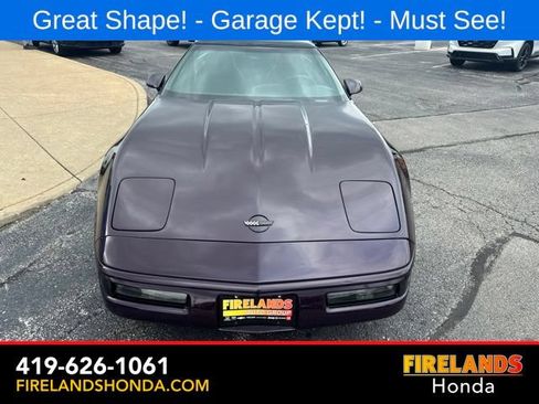 Used 1994 Chevrolet Corvette Coupe RWD image 9