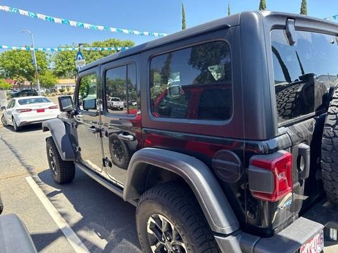 Used 2024 Jeep Wrangler Unlimited Rubicon 4xe AWD/4WD image 3