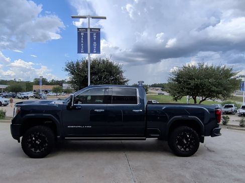 Used 2022 GMC Sierra 2500 Denali w/ Denali Ultimate Package AWD/4WD image 6