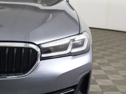 Used 2022 BMW 530i xDrive w/ Convenience Package AWD/4WD image 16