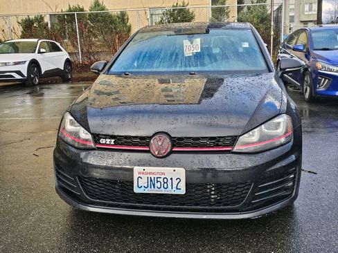 Used 2015 Volkswagen GTI Autobahn w/ Lighting Package (SEL) image 2