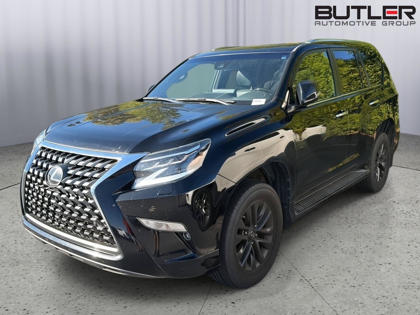 Certified 2022 Lexus GX 460 Premium w/ Premium Plus Package AWD/4WD image 2