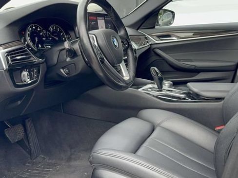 Used 2019 BMW 530i xDrive w/ Convenience Package AWD/4WD image 28