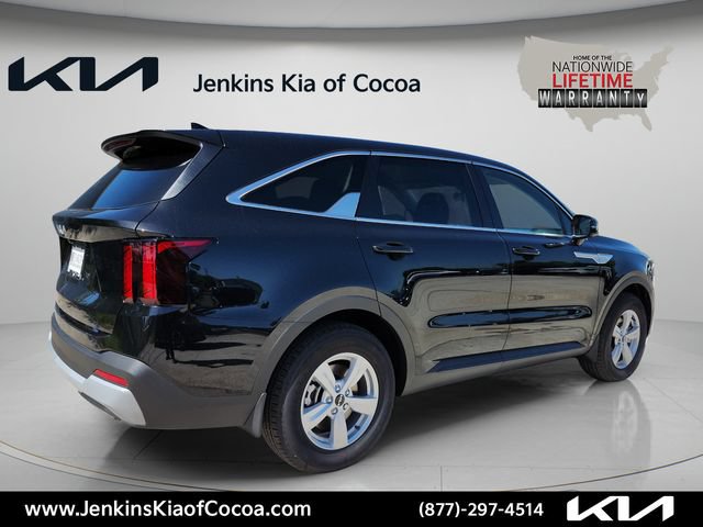 New 2026 Kia Sorento LX FWD image 4