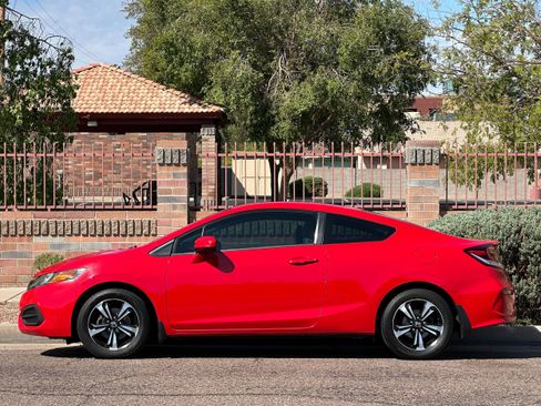 Used 2015 Honda Civic EX image 3