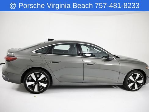 Used 2025 Audi A5 2.0T Premium Plus w/ Premium Plus AWD/4WD image 8
