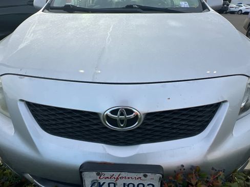 Used 2010 Toyota Corolla LE image 9