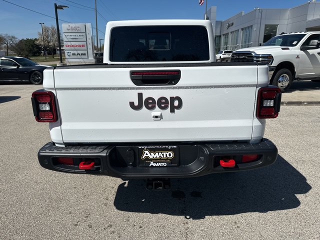 New 2026 Jeep Gladiator Rubicon AWD/4WD image 8