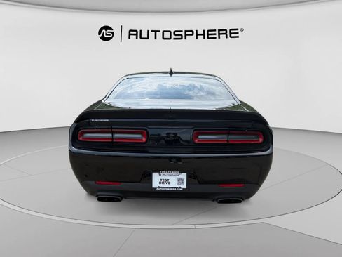Used 2021 Dodge Challenger R/T Scat Pack RWD image 7