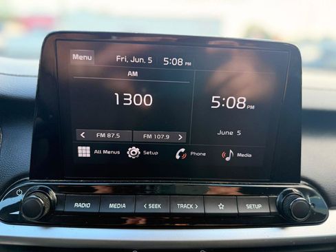 Used 2024 Kia Forte LX FWD image 19