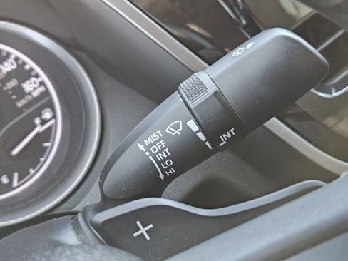 Used 2023 Toyota Camry SE image 27